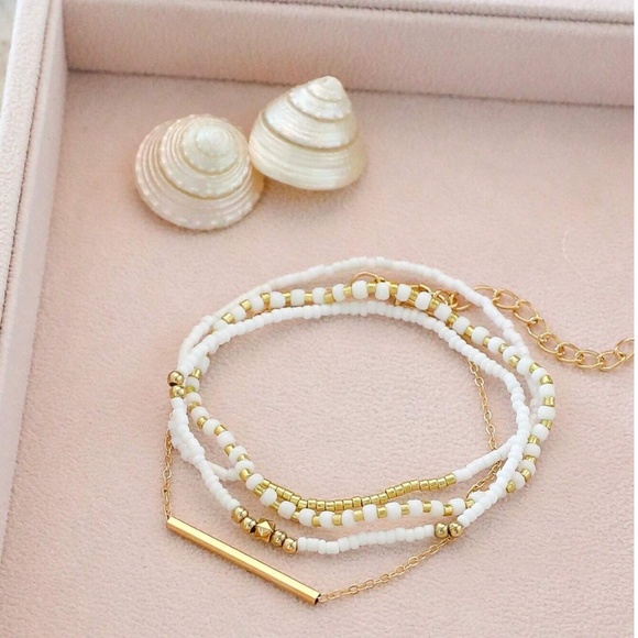 Beaded Bracelets 4 Pieces Gold Color Chain White - Picture 3 of 5